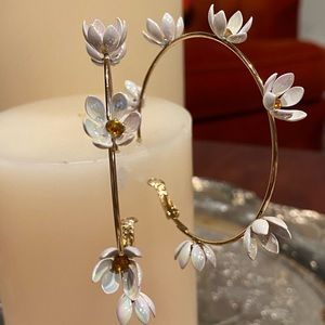 Betsey Johnson Daisy Hoop Earrings - new